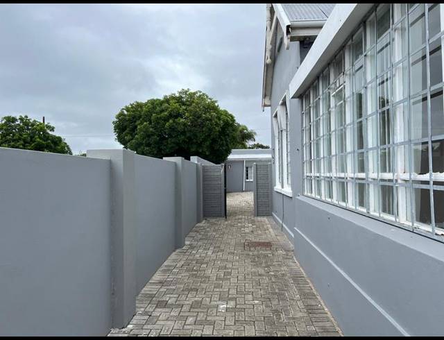 BUSINESS PROPERTY TO RENT IN MILL PARK